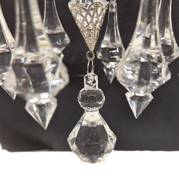 Acrylic Chandelier Swag Christmas Ornament Silver Tone Accent Prism 5.75" - Picture 4 of 4